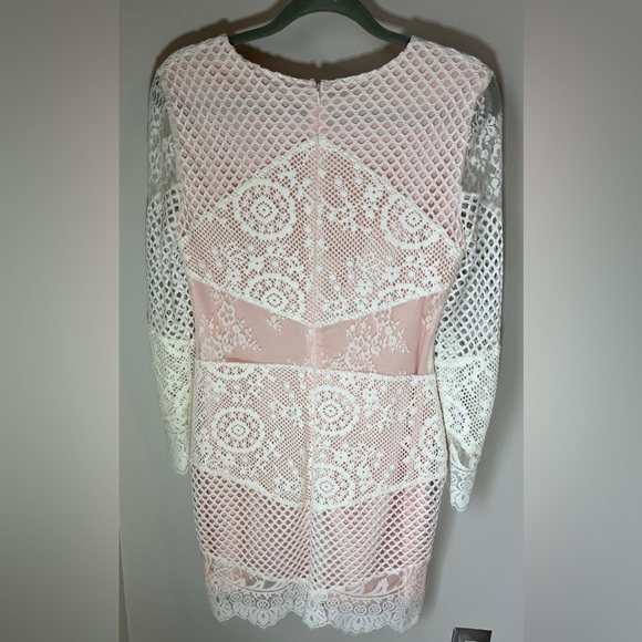 Gianni Bini Lace Dress Pink Slip Sheer Arms | Size 8 | Worn Once | Bridal Events - Picture 4 of 9